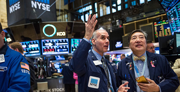 中国教育三巨头股价暴跌 半年市值蒸发近万亿