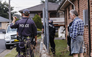 悉尼男子持刀對抗警方遭擊斃 身分已確認