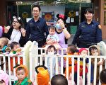 不給糖就搗蛋 桃園波麗士大人忙送餅乾