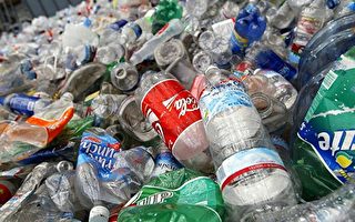 維州Coles推出自動回收機 鼓勵用空瓶換零錢