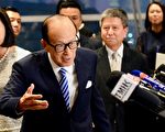 资助的学者获诺贝尔奖 李嘉诚喜极而泣
