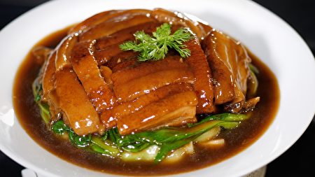 羅廚尋味 梅菜扣肉 普照薈苑 粵菜 羅子昭 大紀元