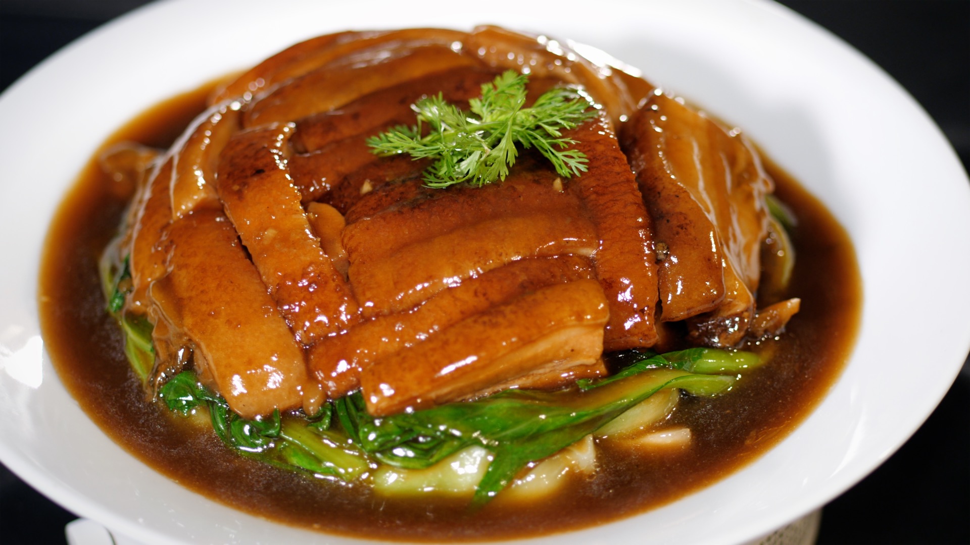 羅廚尋味 梅菜扣肉 普照薈苑 粵菜 羅子昭 大紀元