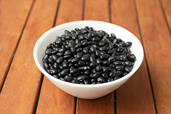 「五穀宜為養，失豆則不良。」豆類是延年益壽的必備食材。(Shutterstock)