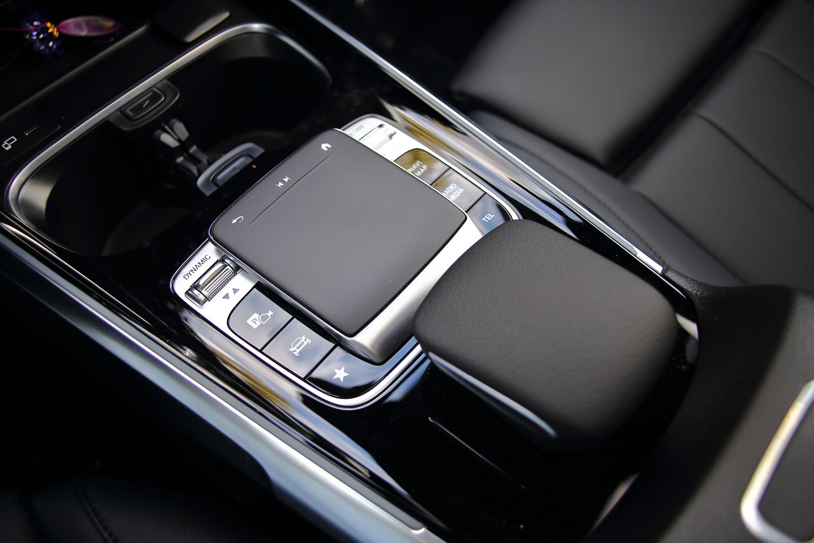 2020 M-Benz GLB250。〈李奧／大紀元〉