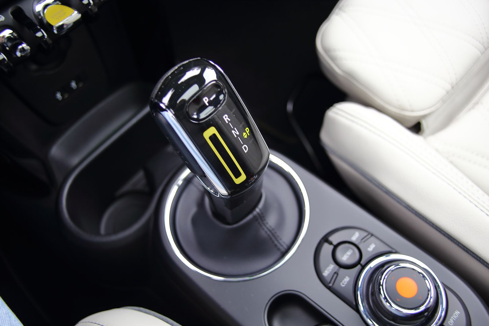 2020 MINI Cooper SE。〈李奥/大纪元〉