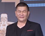 簽名遇婦人暖送1卷大鈔 澎恰恰淚崩：我會加油
