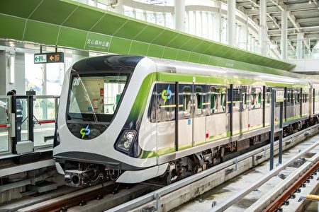 台中捷运绿线16日首日试营运，开放民众免费体验一个月。