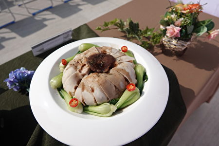 8道以仙草為主題特色風味餐點，結合客家人文風情。
