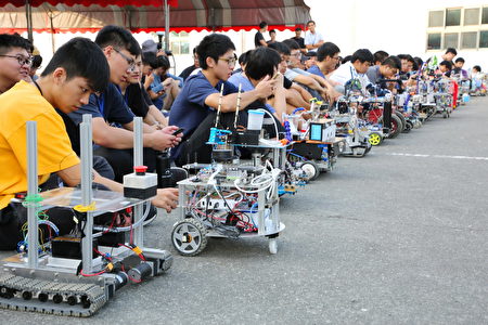參與2020生機盃田間機器人競賽團隊。