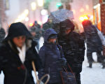 冬季风暴来袭 2500万美国人面临雨雪强风