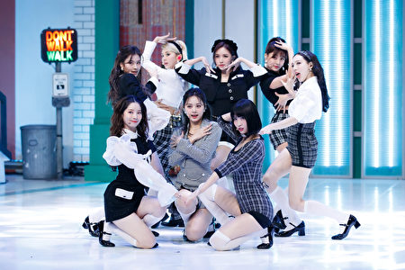 Twice正规二辑登billboard 0榜自身最佳成绩 大纪元