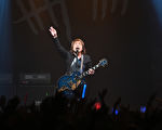 伍佰台北站堅持開唱 明年1月重啟巡迴演出