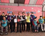 玉清宫财团国际身障日捐赠两辆复康巴士