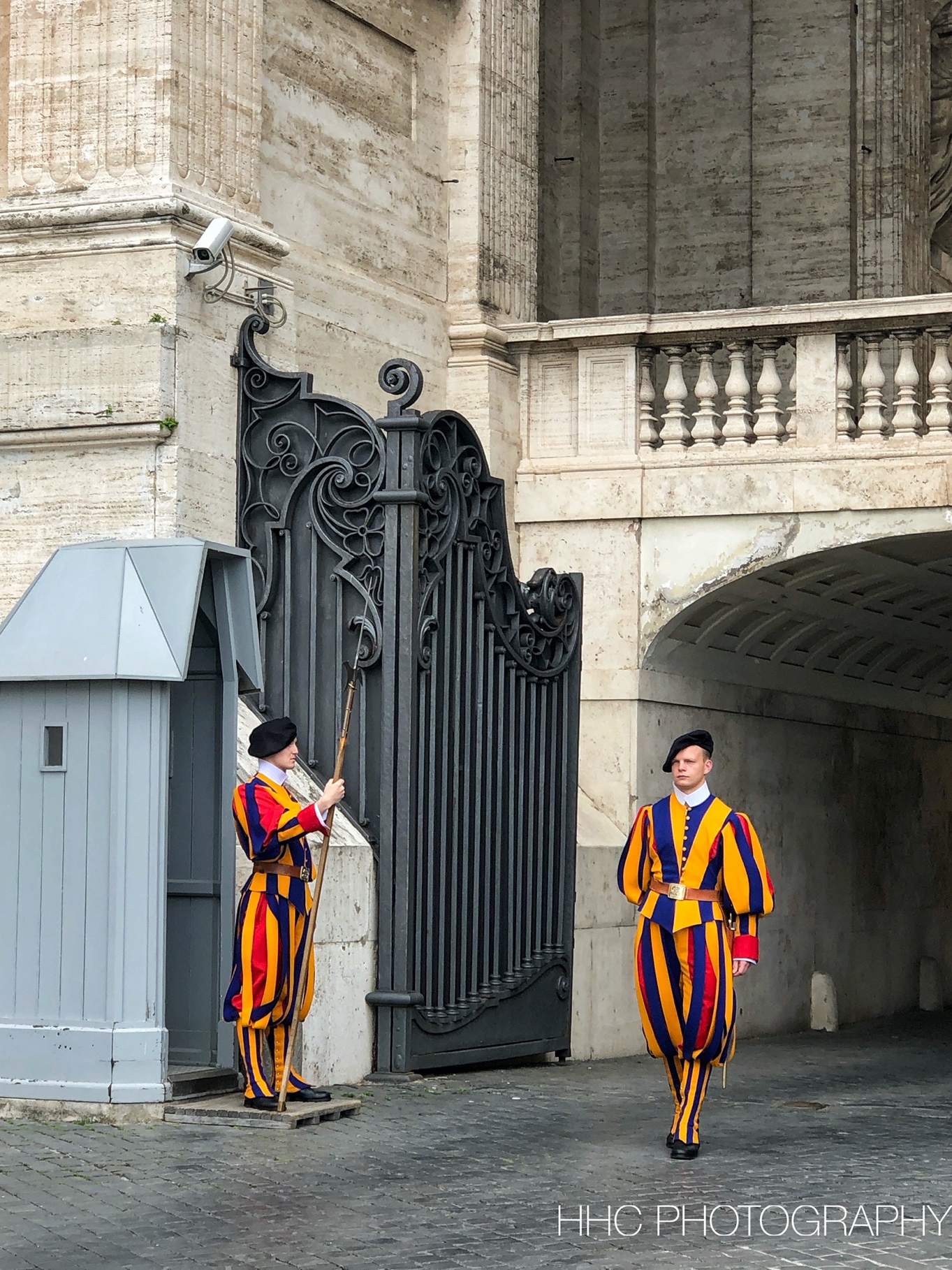 宗座瑞士近卫队(Pontifical Swiss Guard)。(图片/周海伦提供)