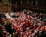 英国上议院议员将被要求公布海外收入