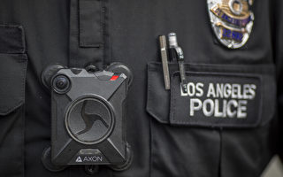 多伦多31警局警员配备随身摄像机