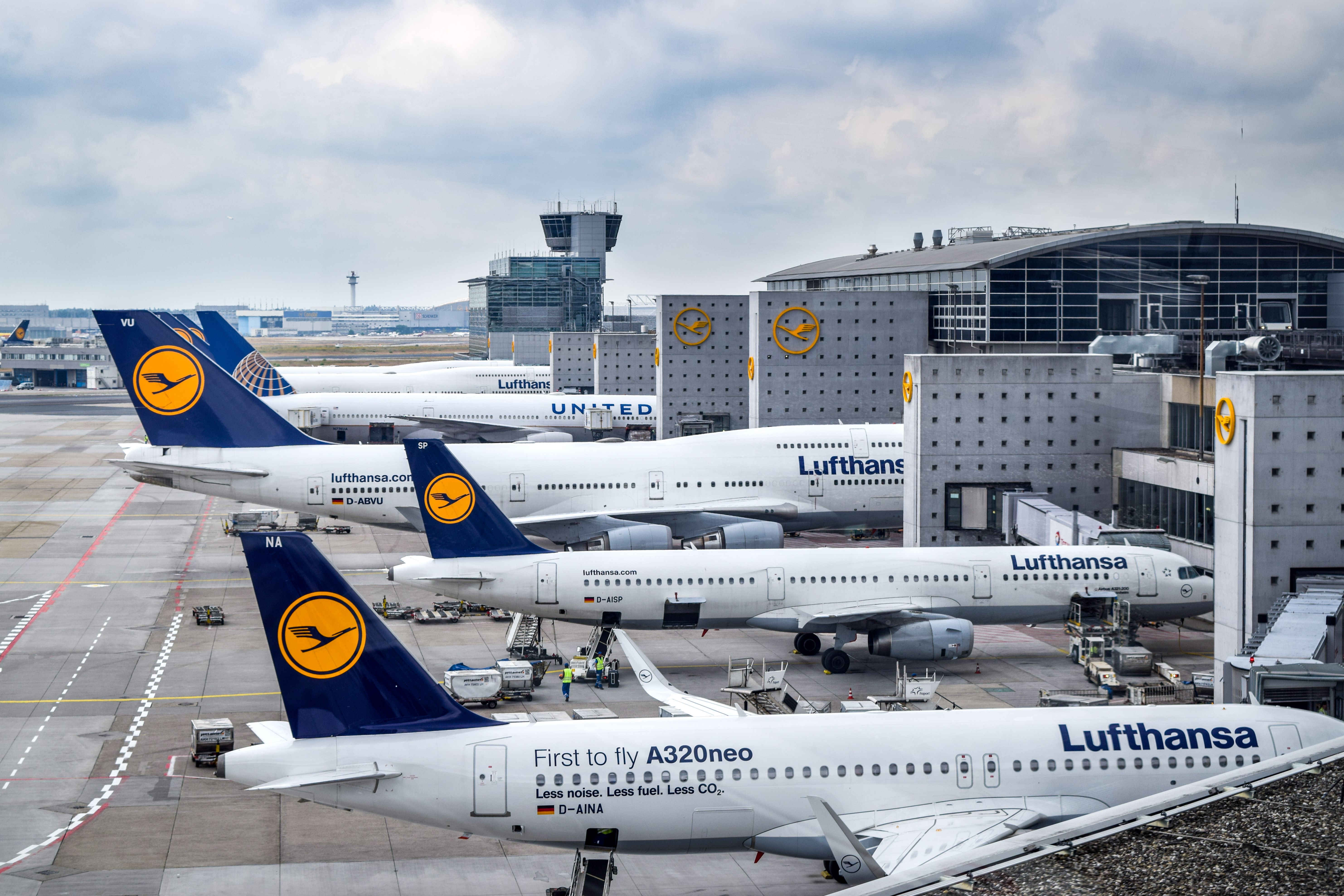 漢莎航空改期的機票必須在2021年12月31日之前使用。(圖/Shutterstock)