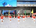 2021年元旦僑泰首迎旗 盧秀燕 : 盼疫情早日遠離