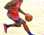 NBA米尔顿独占鳌头 76人二度灭火