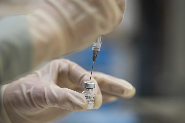 法媒：中共批輝瑞疫苗 掩蓋國產疫苗劣質