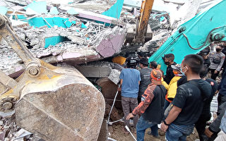 組圖：印尼蘇拉威西島強震 至少35人死亡