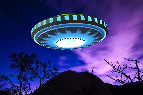 男子曾被外星人綁架 對美政府UFO報告不滿意