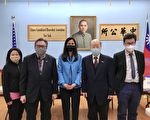 曼哈頓區檢察官候選人泰莉拜訪紐約中華公所