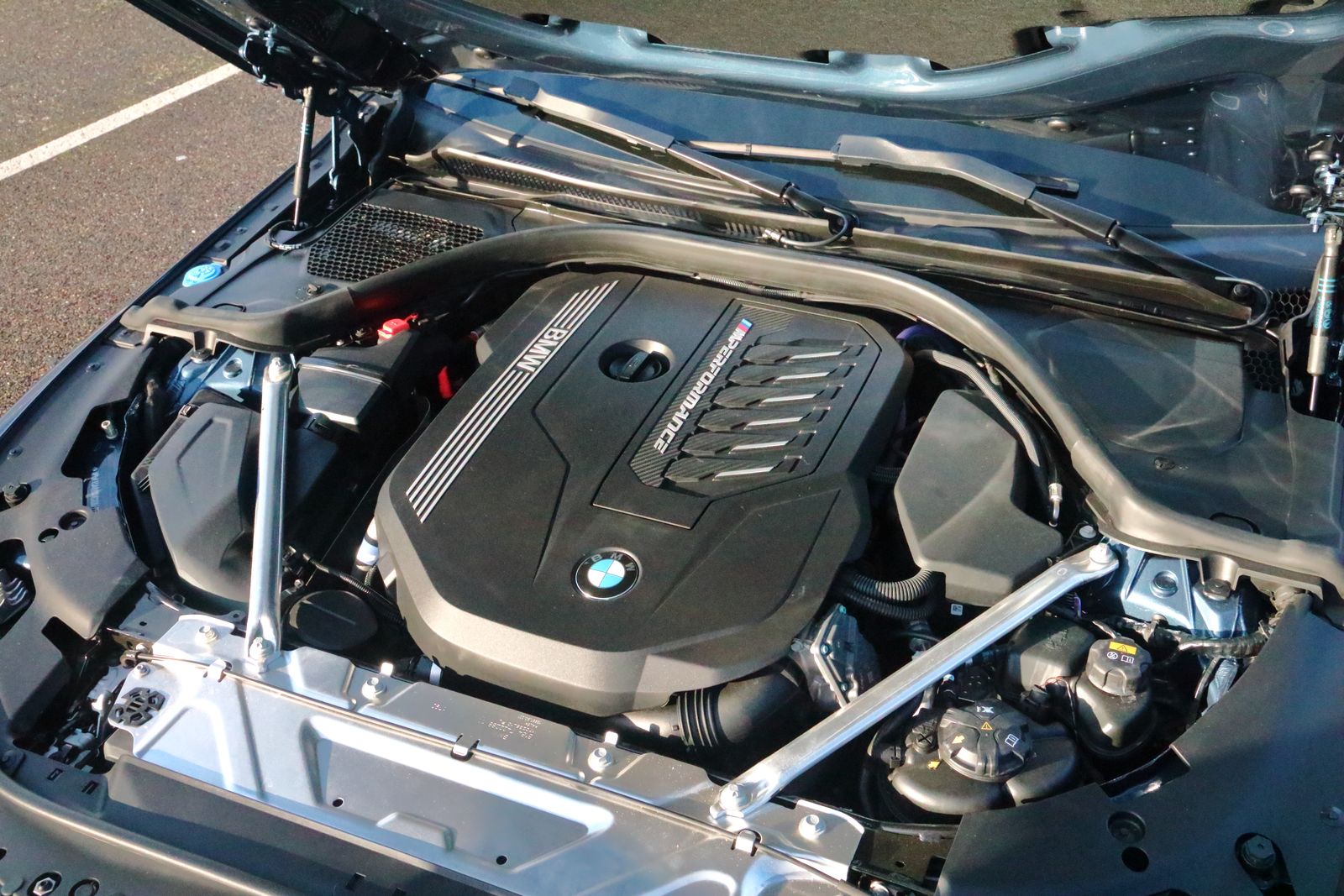 2021 BMW M440i xDrive。〈李奧/大紀元〉