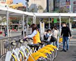 黃敏惠視察轉運中心 年節疏運及防疫措施