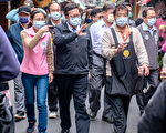鄭文燦訪大溪老街游記油飯等業者加油打氣