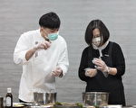 小英總統疼愛毛小孩  游星淵「指導」寵物美食