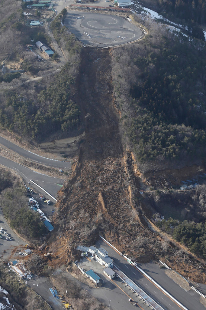 市 地震 福島 2月13日発生した地震に関する情報について