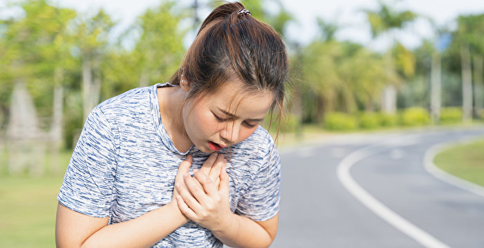 湖南9岁女童倒地猝死 监控曝光路人袖手旁观