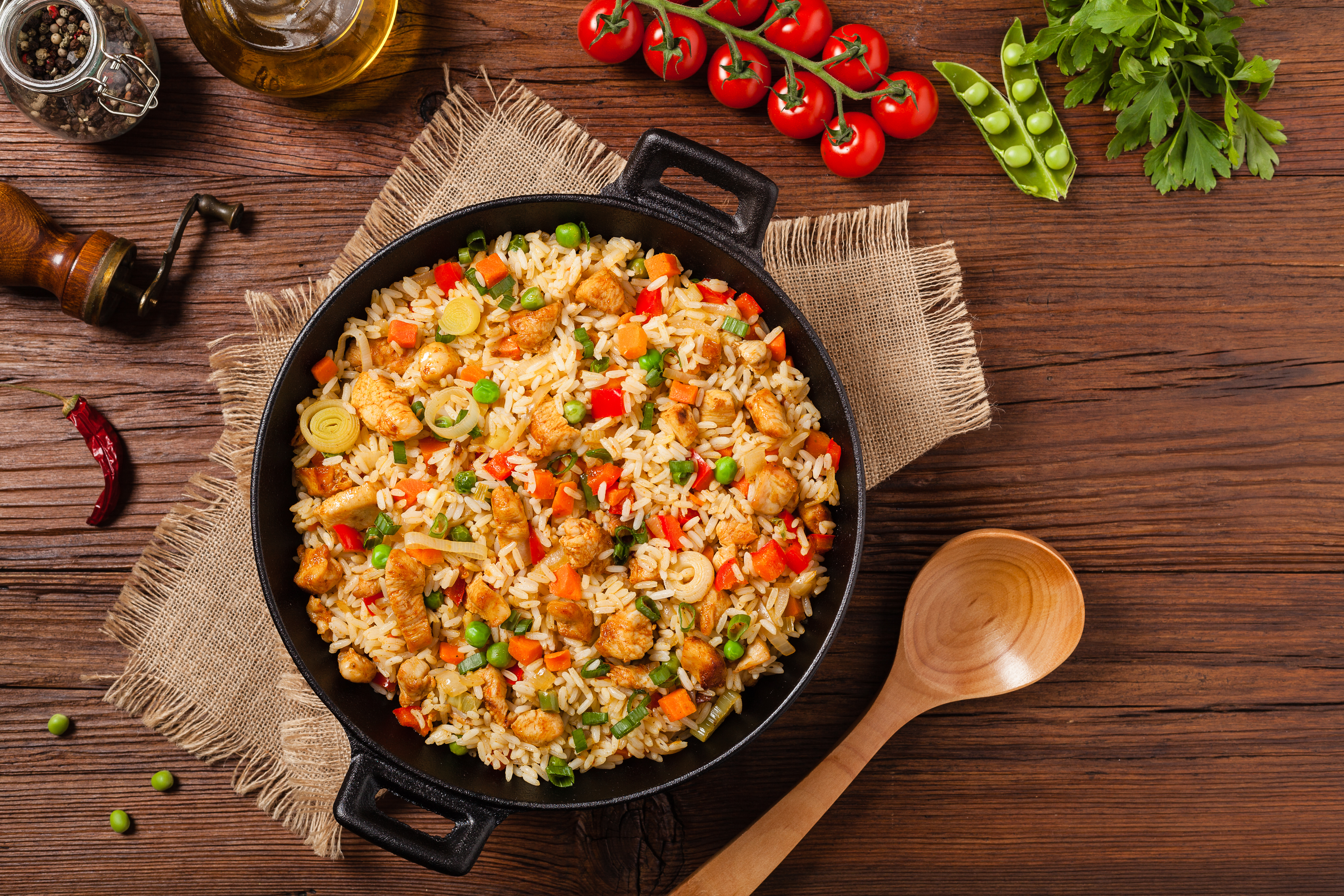 雞肉炒飯。(圖/shutterstock)