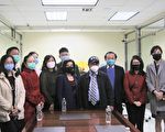 纽约副州长访法拉盛超市 关心华人商家重振