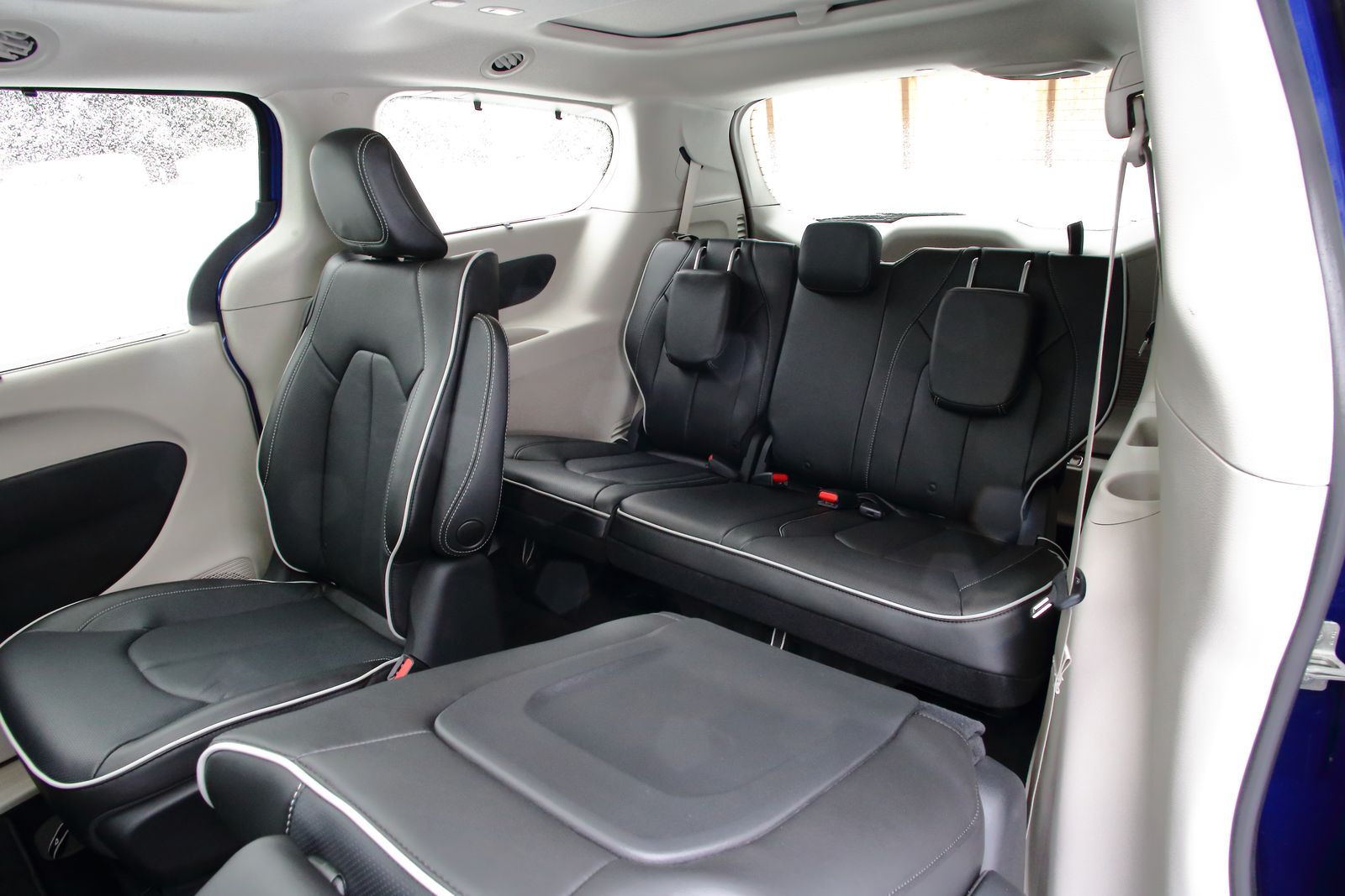 2021 Chrysler Pacifica Hybrid。〈李奥／大纪元〉