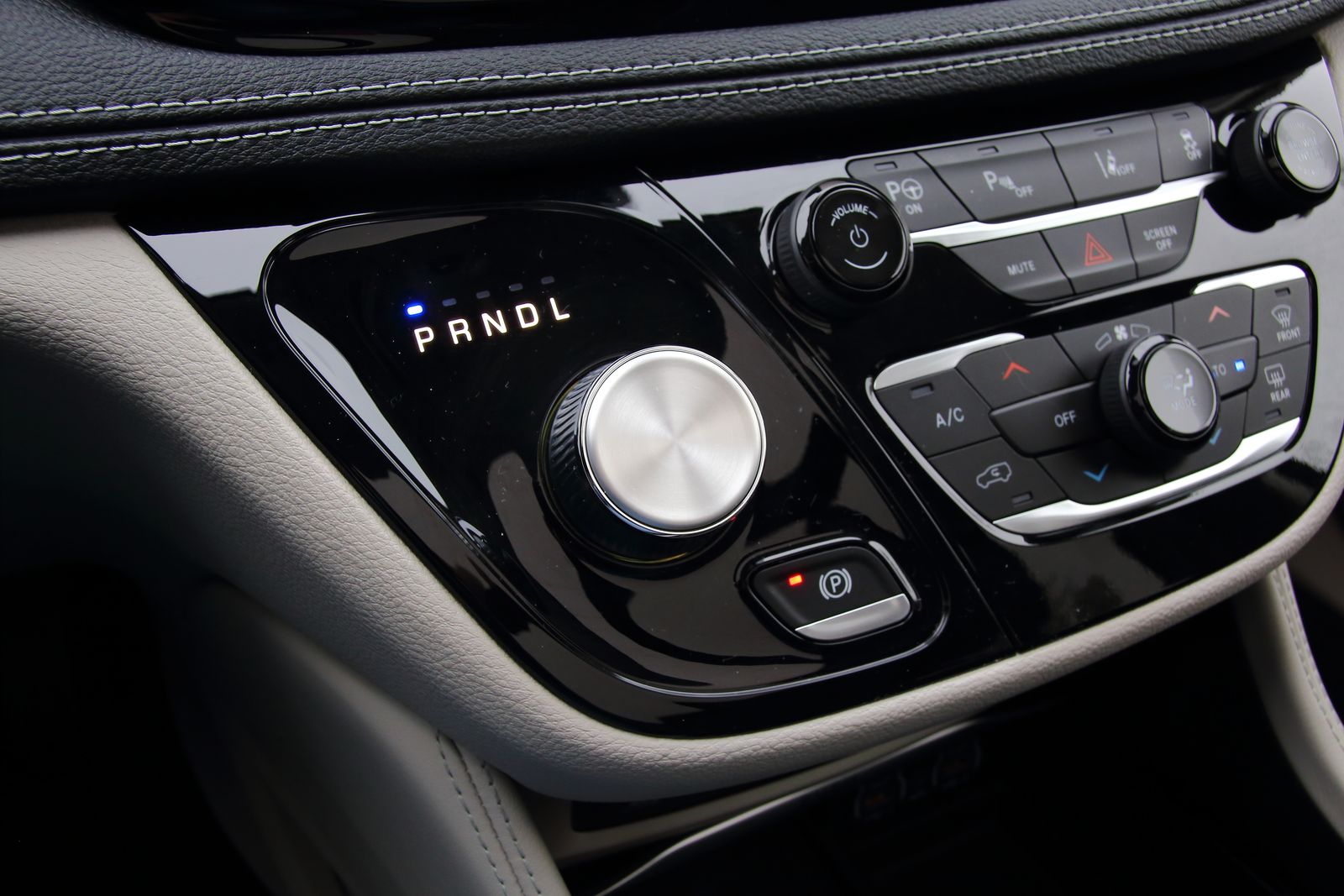 2021 Chrysler Pacifica Hybrid。〈李奥／大纪元〉