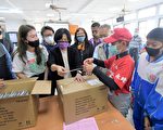 企业主联合捐赠口罩 弱势童疫情防护加倍保障