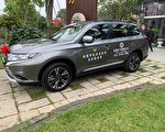 桃园市中坜狮子会捐桃园市消防勤务车
