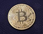 “末日博士”鲁比尼：比特币内在价值为零
