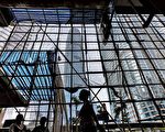 香港PMI升逾50 客戶消費審慎