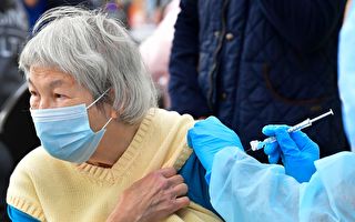 旧金山中国城增设疫苗接种站 提高华裔老人接种率