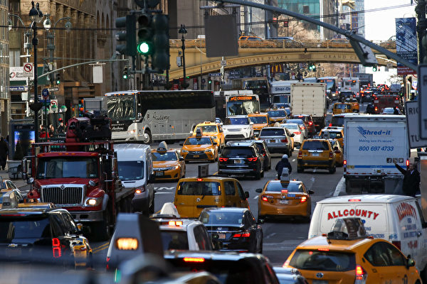 联邦政府给纽约市“拥堵费”计划开绿灯