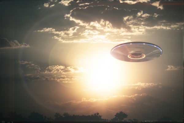 美前軍官：UFO目擊事件頻發 應視為國安威脅