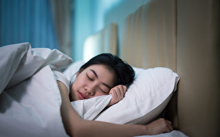 印尼「睡美人」一睡就是十幾天 醫生無解