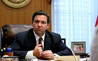 佛州州长签署法案 解除迪士尼自治特权