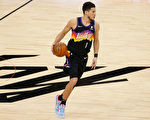 NBA布克率隊險勝雷霆 太陽居西區第一