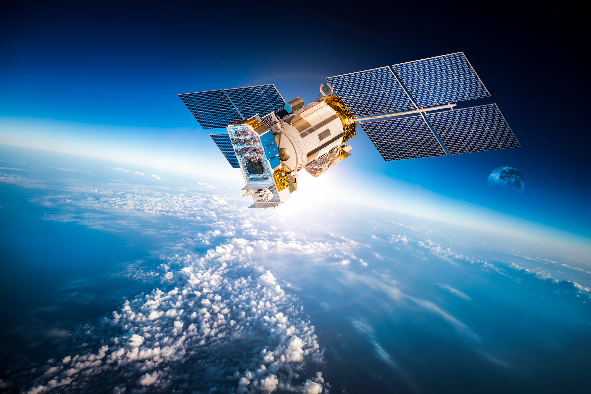 利用卫星导航系统对地震和海啸进行监测示意图。(Shutterstock)