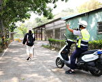 疫情紧绷 嘉大校园非洽公者勿入